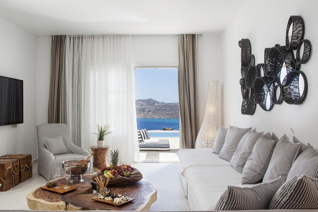 Myconian Villas